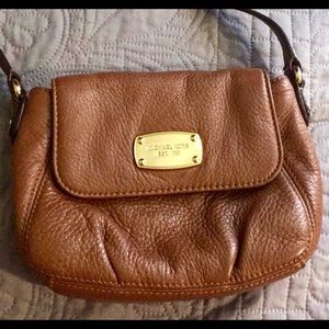 **AUTHENTIC** Michael Kors purse